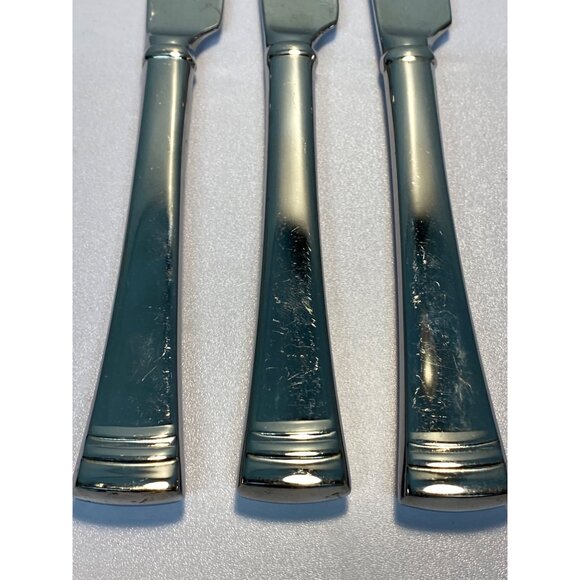 Lenox Federal Platinum Glossy Stainless 18/8 Dinner Knife Set of 3 - 9 1/2" L - Picture 4 of 9